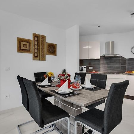 Apartment Navis, Sea View Makarska Esterno foto