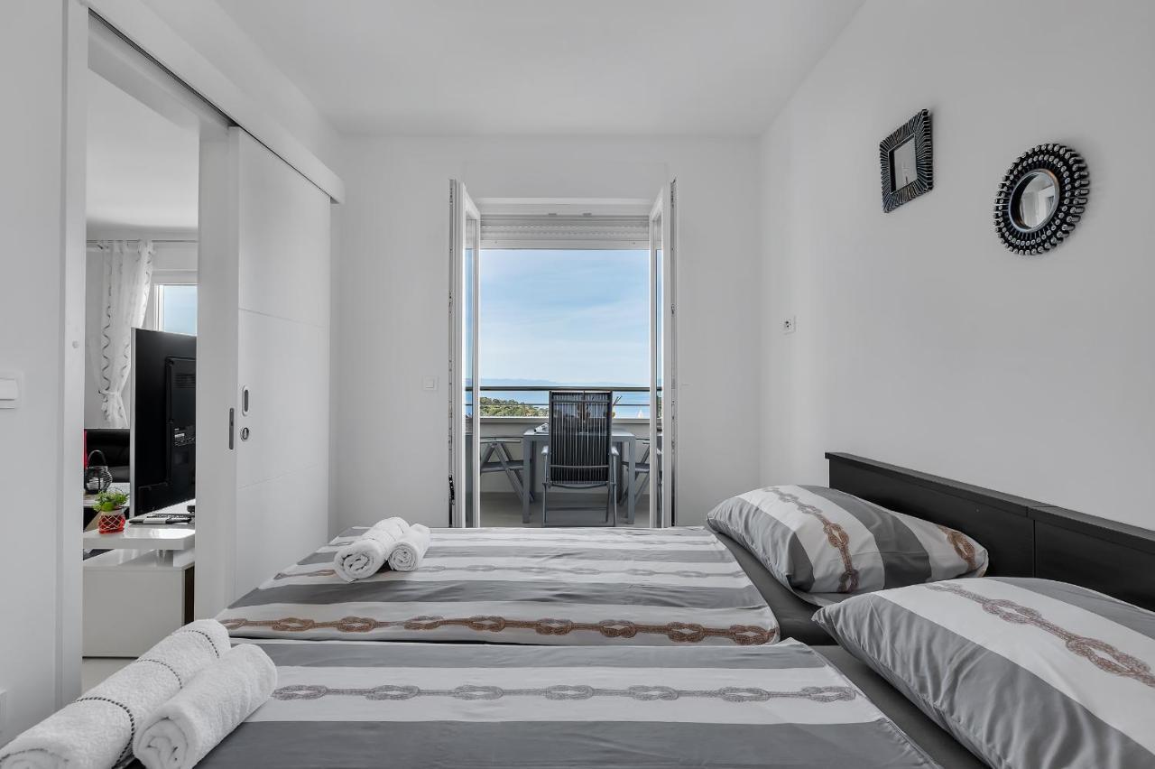 Apartment Navis, Sea View Makarska Esterno foto